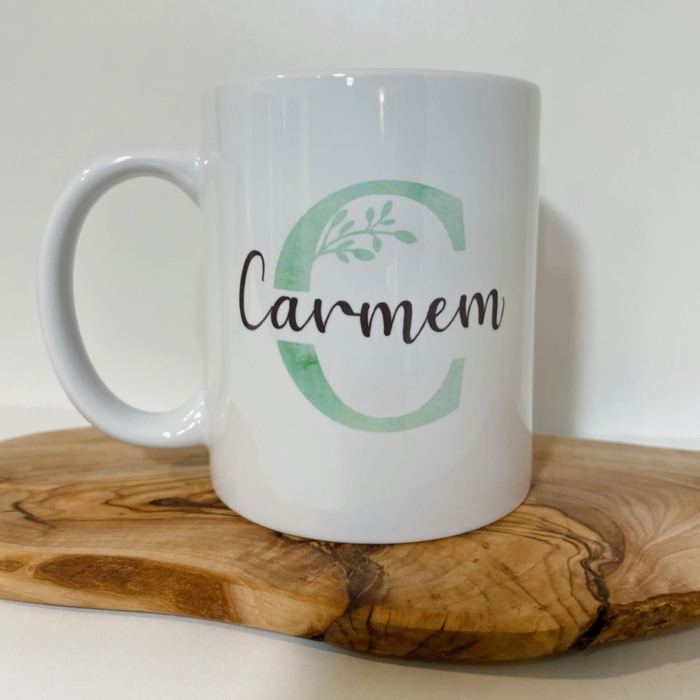 Chic and Elegant Mug 🍃